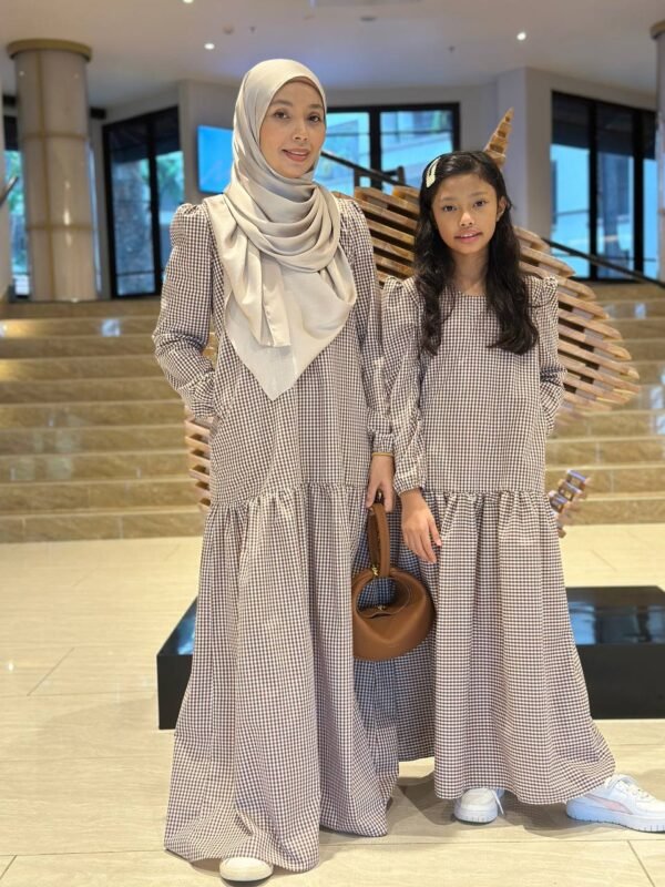 (ADULT) ERIKA DRESS -BROWN