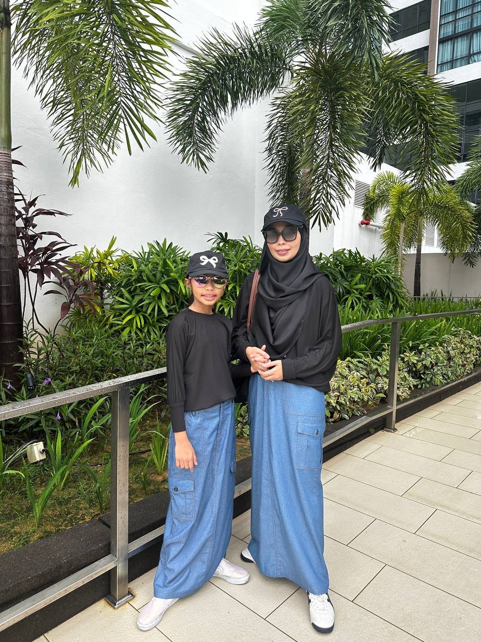 black pair 6 (KIDS) BREE BASIC TOP - BLACK - Image 5