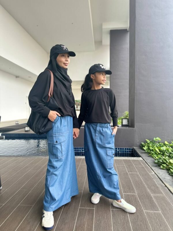 (ADULT) BREE BATWING TOP - BLACK