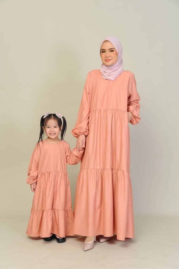 (ADULT) BLAIR DRESS -PEACH