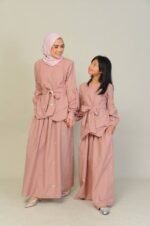 (KIDS) ELENORE TOP & SKIRT -PINK - Image 6