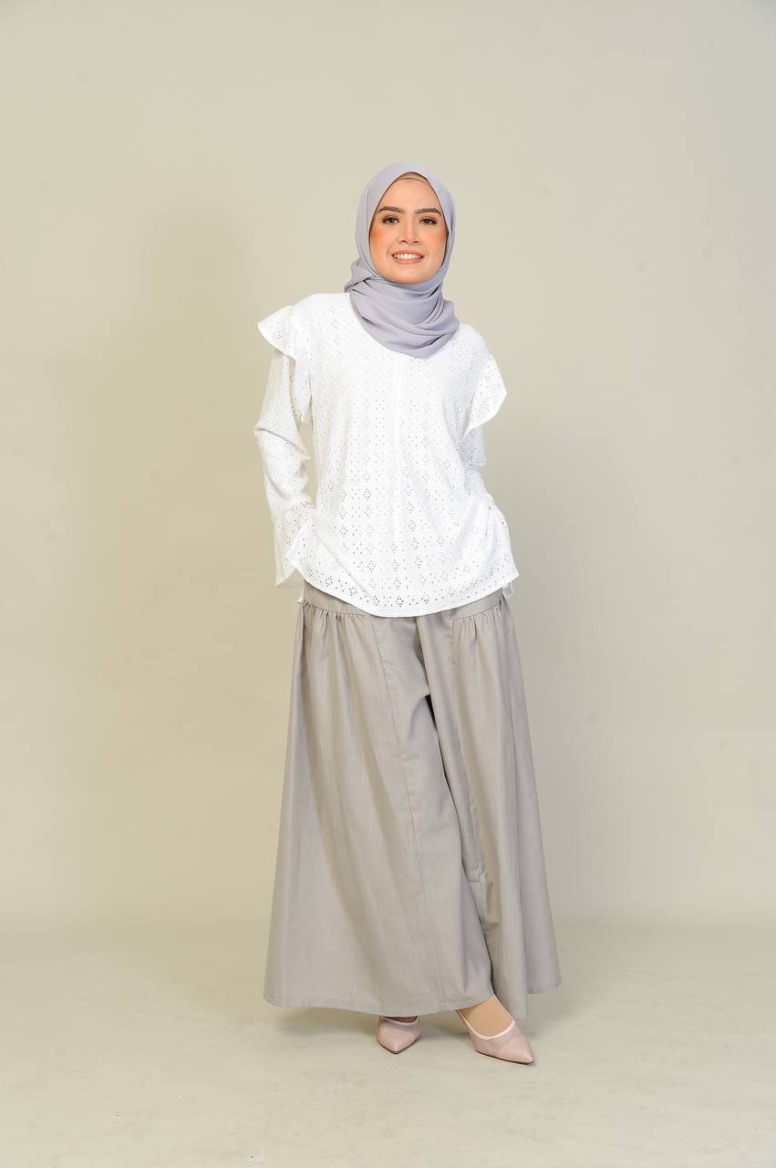 Grey Mom (ADULT) EMILY TOP & PANTS -WHITE/GREY - Image 4