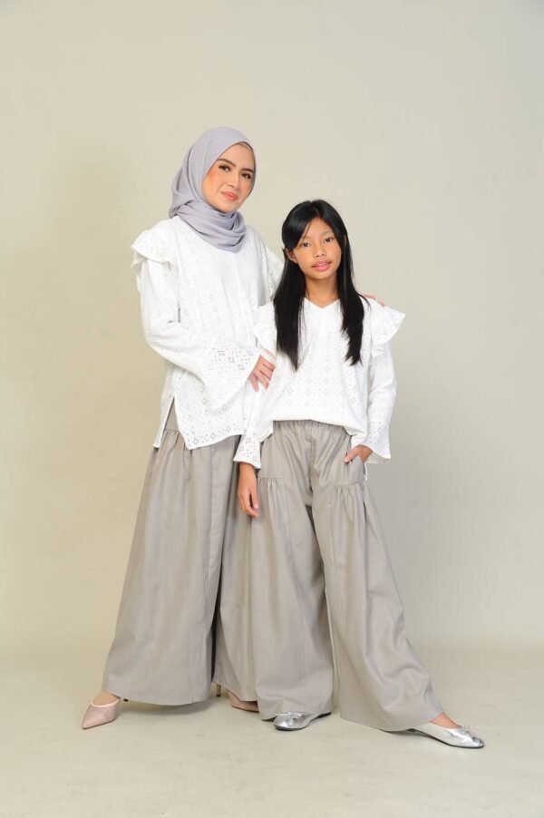 (ADULT) EMILY TOP & PANTS -WHITE/GREY