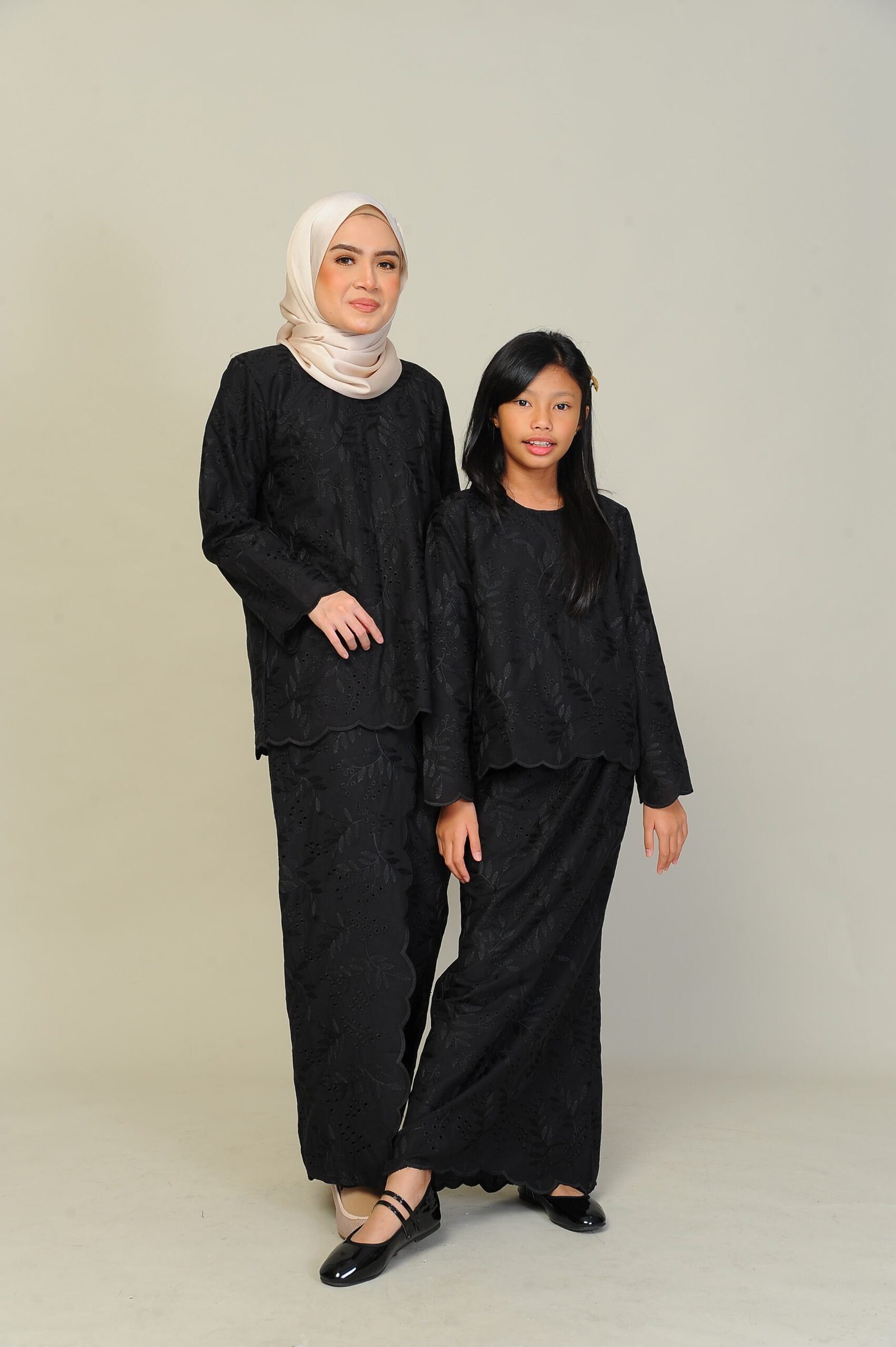 black pair 3 (ADULT) ANGGUN EMBROIDERED KURUNG -BLACK - Image 6