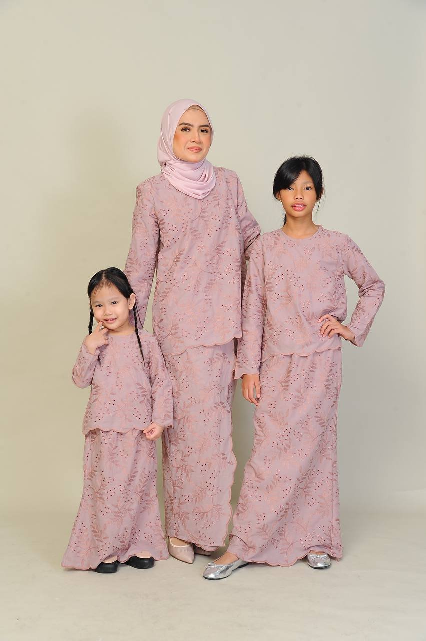 purp family 2 (KIDS) ANGGUN EMBROIDERED KURUNG -DUSTY PINK - Image 11