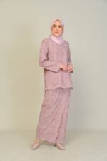 (ADULT) ANGGUN EMBROIDERED KURUNG -DUSTY PINK - Image 3