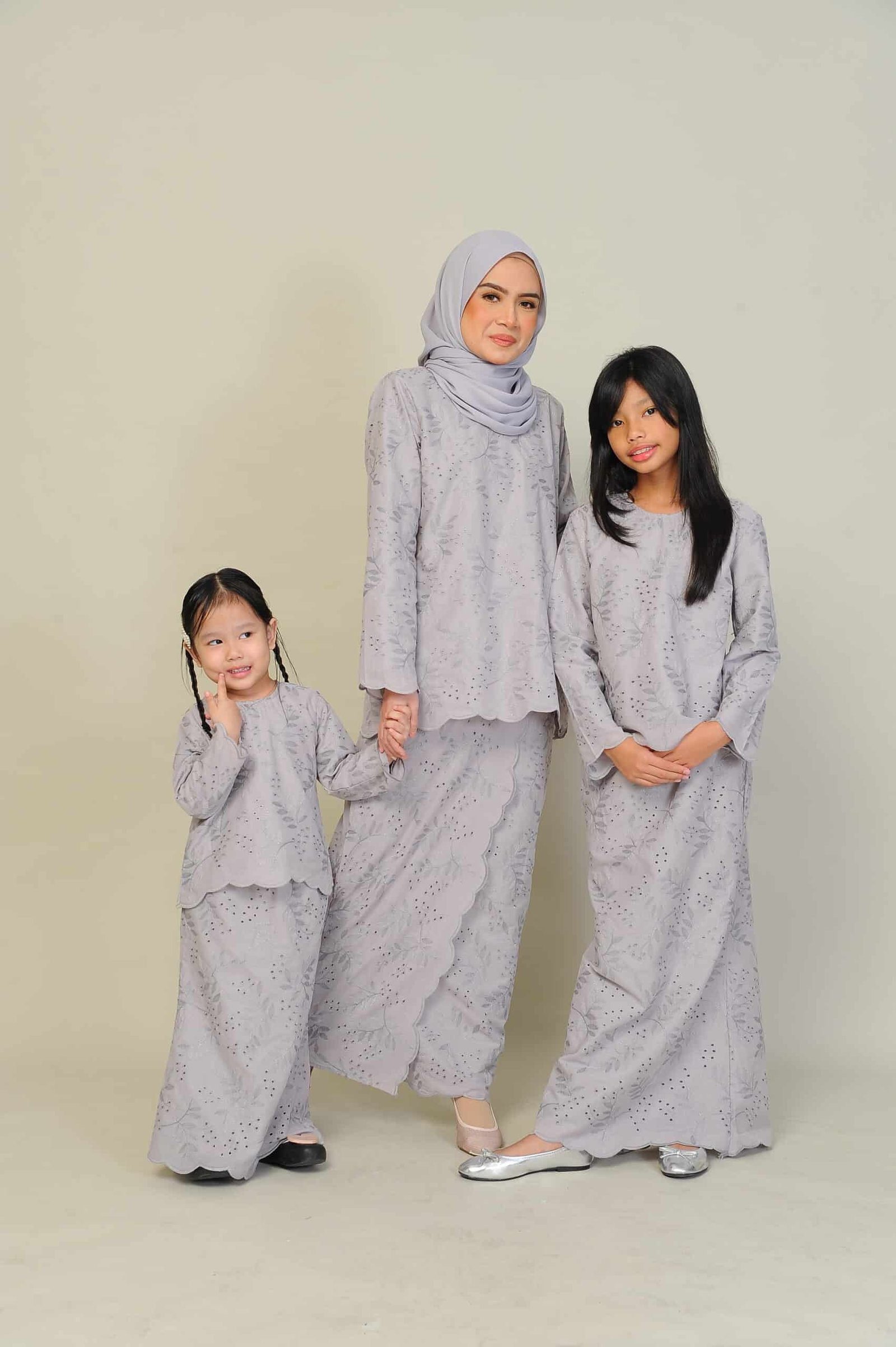 silver family 5 (ADULT) ANGGUN EMBROIDERED KURUNG -GREY - Image 7