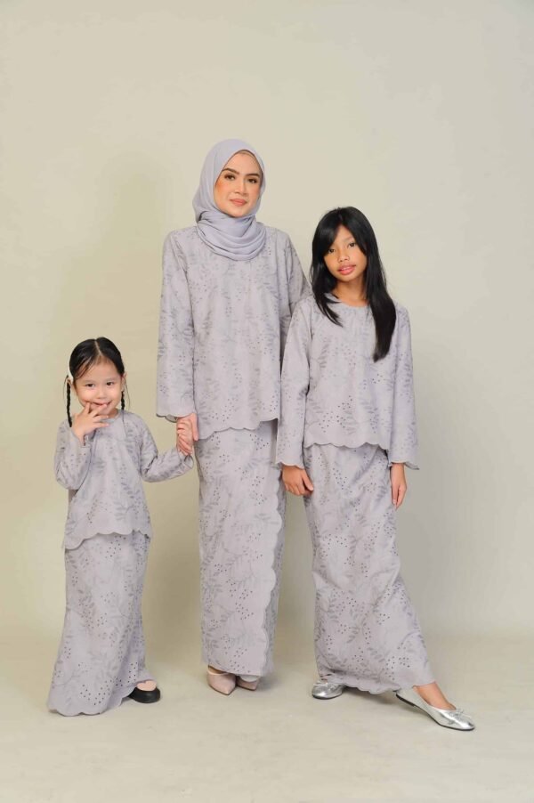 (KIDS) ANGGUN EMBROIDERED KURUNG -GREY