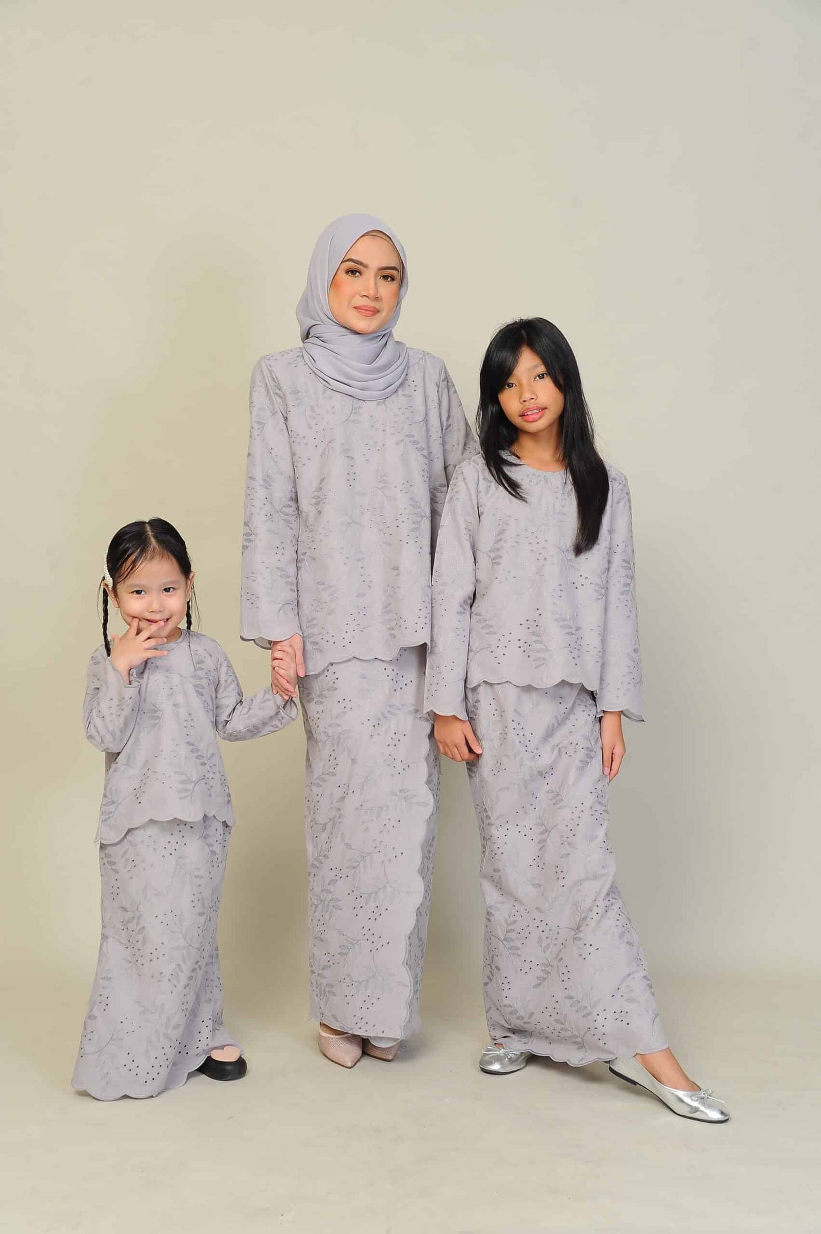 silver family 6 (ADULT) ANGGUN EMBROIDERED KURUNG -GREY - Image 8
