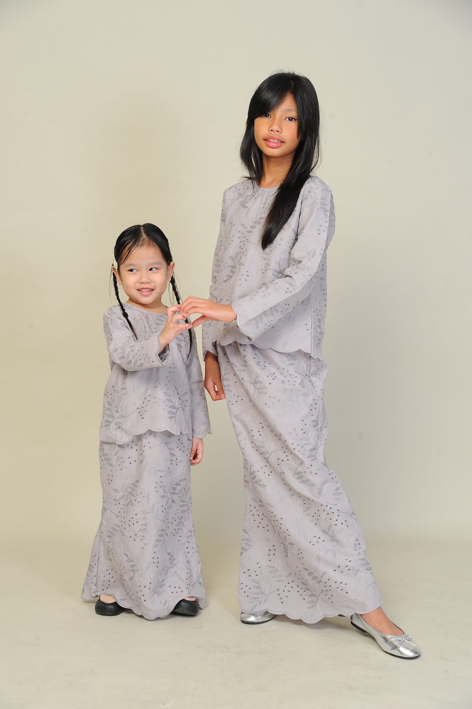 silver kids 4 (KIDS) ANGGUN EMBROIDERED KURUNG -GREY - Image 8