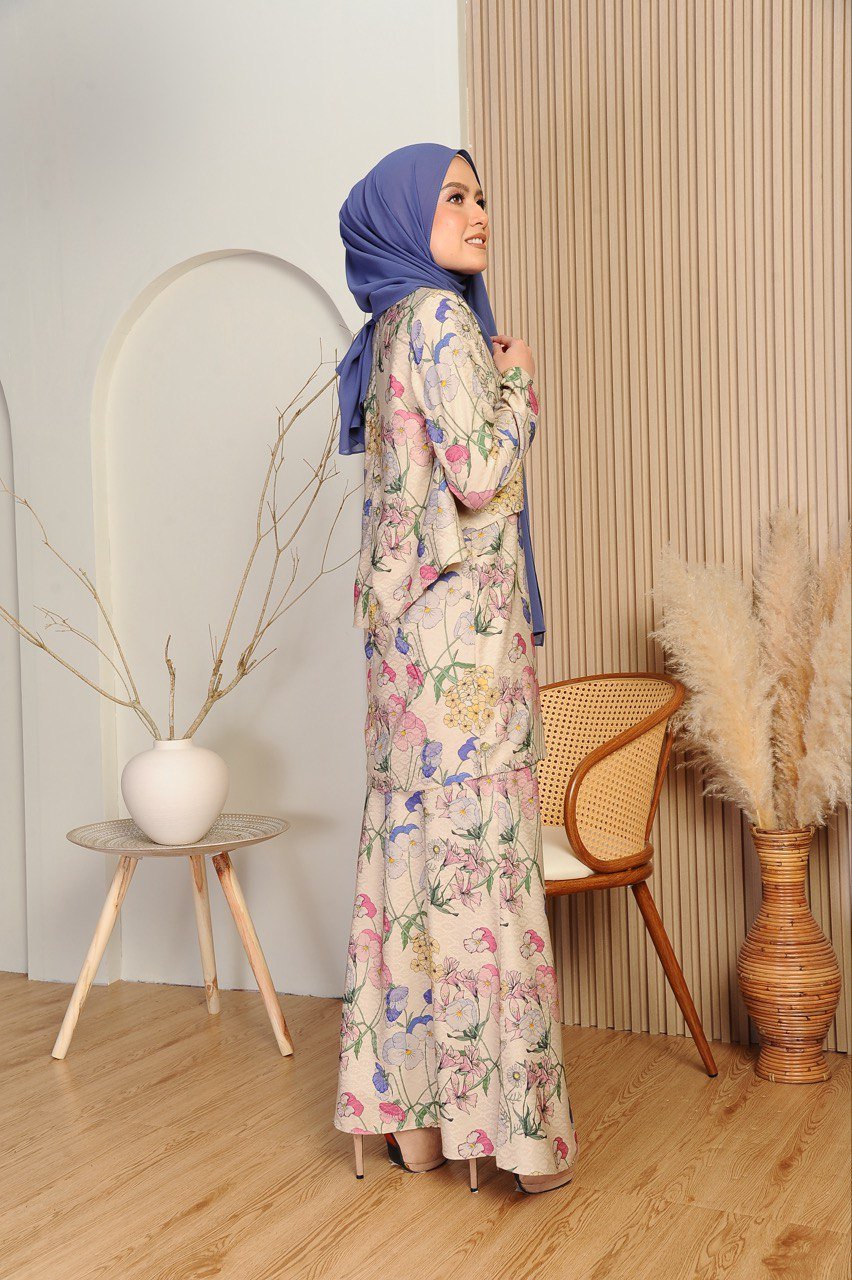 Cream Mom 2 (ADULT) EDORA KURUNG -CREAM - Image 3