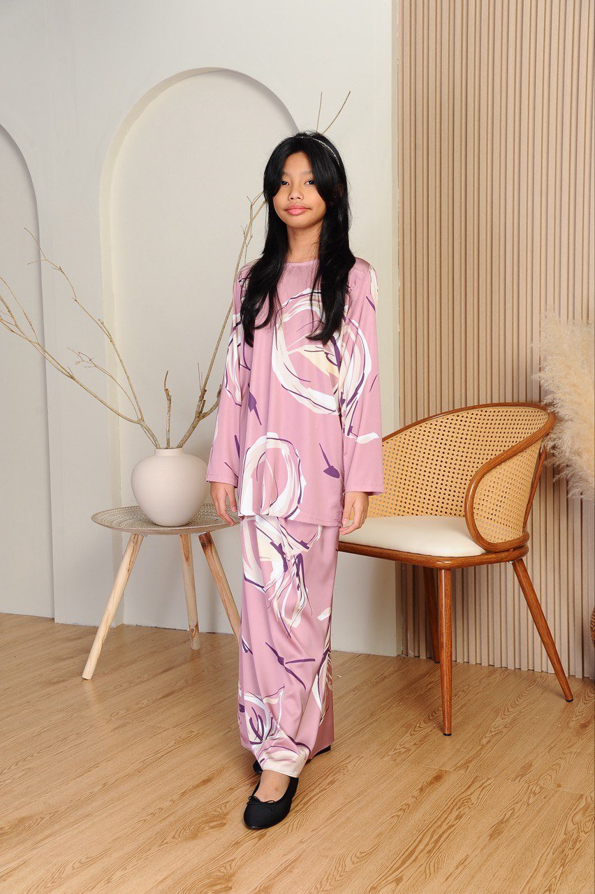 Purp Kids 2 (KIDS) EDORA KURUNG -PURPLE - Image 1