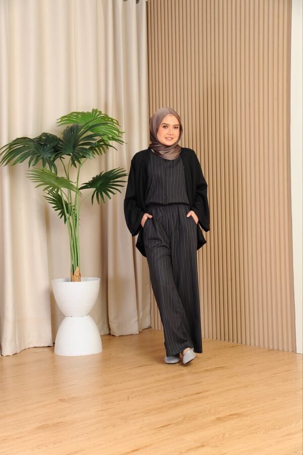 (ADULT) ELLIOT JUMPSUIT -BLACK