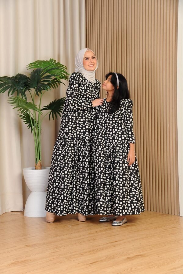 (ADULT) ELLIE DRESS -BLACK