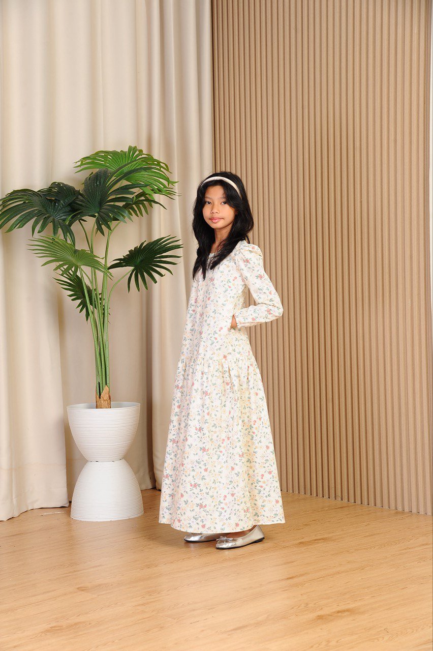 cream kids 3 (KIDS) ELLIE DRESS -CREAM FLORAL - Image 3