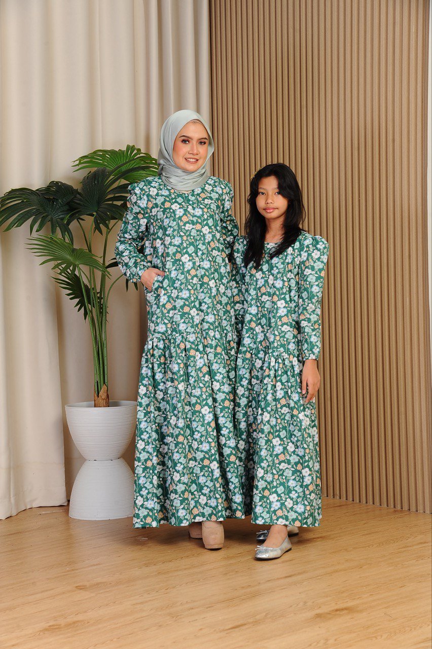 green pair 2 (ADULT) ELLIE DRESS -GREEN - Image 5