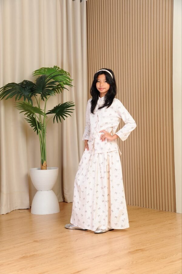 (KIDS) ALANA COQUETTE TOP & SKIRT -CREAM