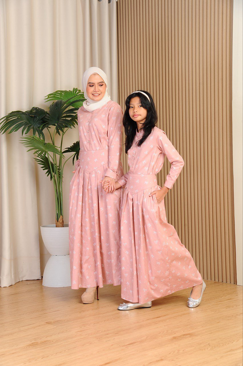 pink pair (KIDS) ALANA COQUETTE TOP & SKIRT -PINK - Image 5