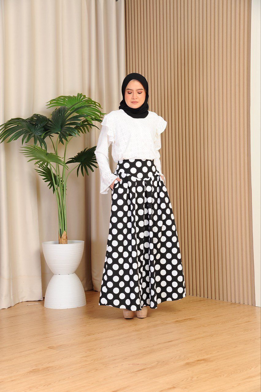 black mom 5 (ADULT) ELINDA POLKA TOP & SKIRT -BLACK - Image 3