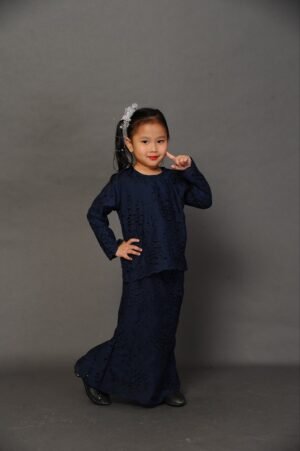 (KIDS) ANGGUN EMBROIDERED KURUNG -DARK NAVY