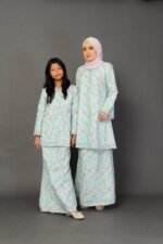 (KIDS) INARA EMBROIDERED KEBARUNG -PASTEL BLUE