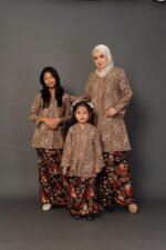 (ADULT) SURI EMBROIDERED KEBARUNG -TAUPE BROWN
