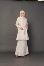 (ADULT) INARA EMBROIDERED KEBARUNG -VINTAGE CREAM