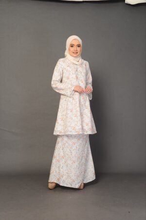 (ADULT) INARA EMBROIDERED KEBARUNG -VINTAGE CREAM